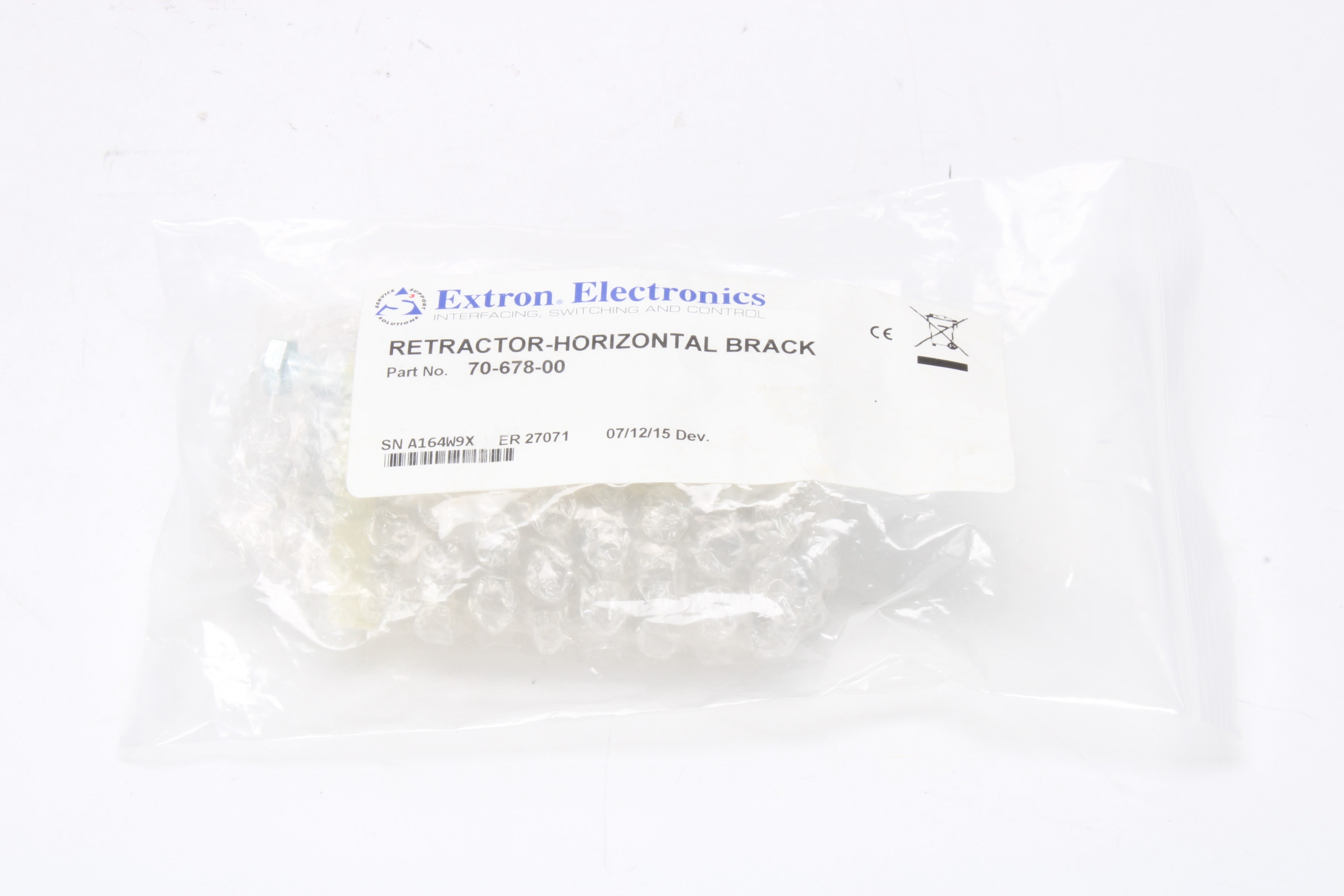 Монтажний кронштейн Extron Retractor Horizontal Mounting Bracket Kit (Горизонтальний монтаж)